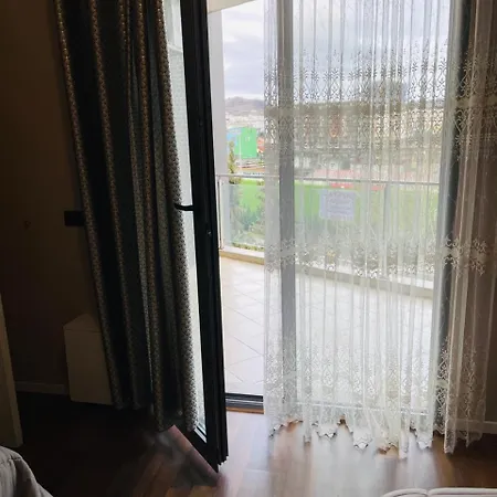 Spacious Modern 2br At Artificial Park Daire